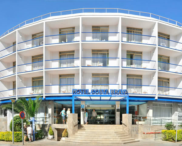 Schulfahrten Hotel Costa Brava- Außenansicht