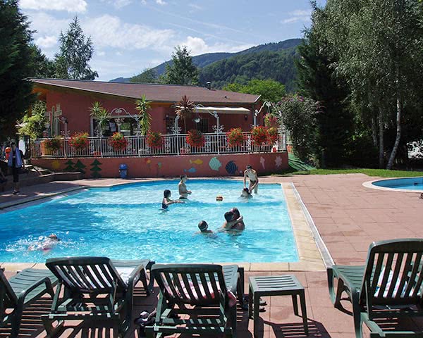 Schulreise Camping Silbertal: Swimmingpool