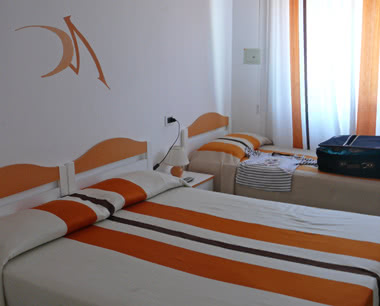 Abireise Hotel an der Versiliaküste: Zimmerbeispiel