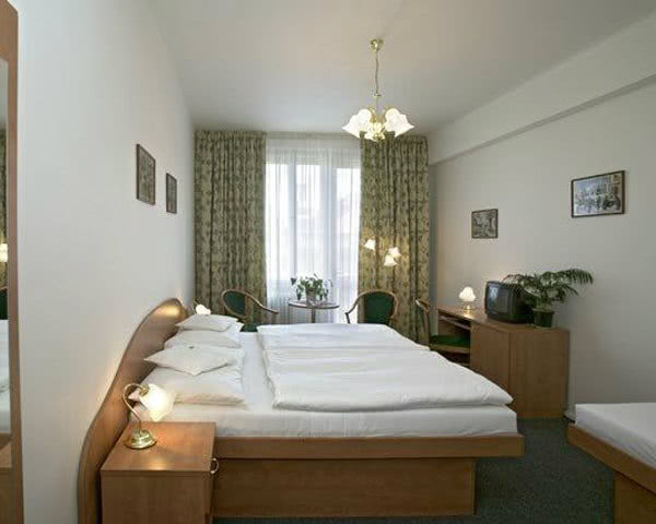 Studienfahrt Hotel Legie***- Zimmerbeispiel
