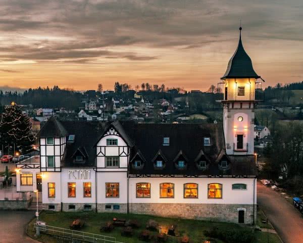 Hotel Petrin - Außenansicht