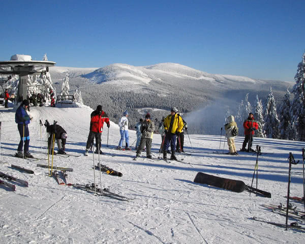 Schülerfahrt Skiparadies Spindlermühle- Skilift