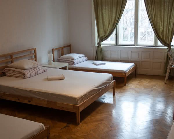 Hostel TRZY KAFKI- Mehrbettzimmer