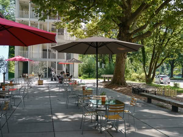 Jugendherberge Bern - Terrasse © Schweizer Jugendherberge / Andre Meier