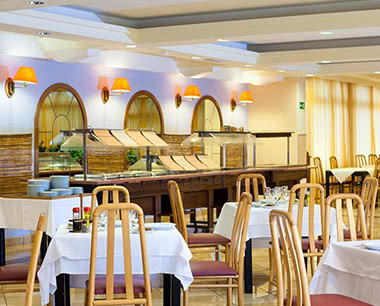 Jugendfahrt Blue Sea St. George´s Park & La Vallette Hotel- Restaurant