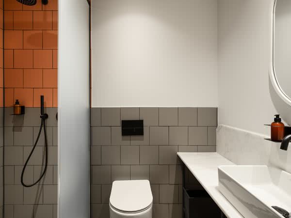 Zeus is Loose Hostel - Badezimmer