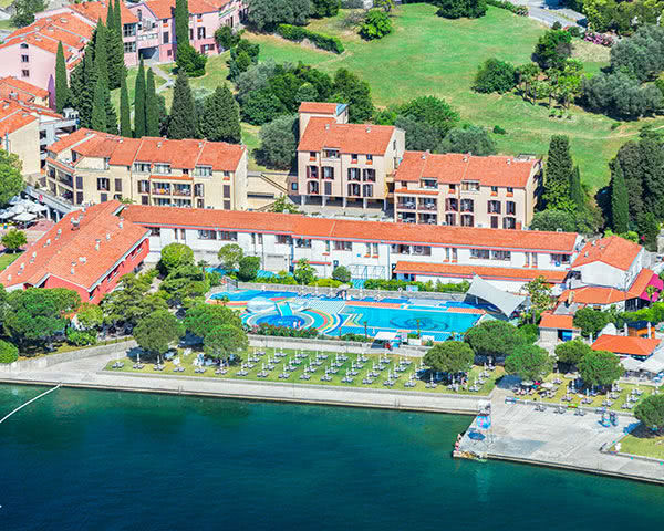 2-Sterne-Hotel Slowenische Adria- Beispiel Hotelkomplex in Izola