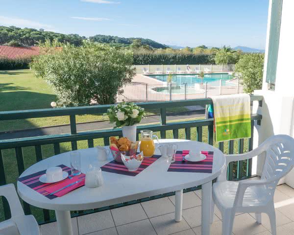 MER & GOLF APPART-HOTEL Résidence Ilbarr - Balkon