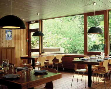 Kursfahrt Jugendzentrum Brest: Restaurant