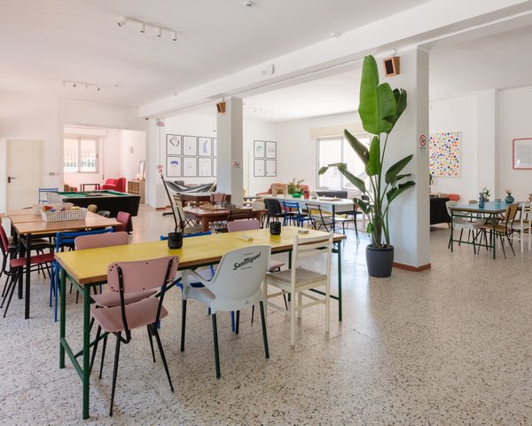 Meet Hostel Cervia - Gruppenraum