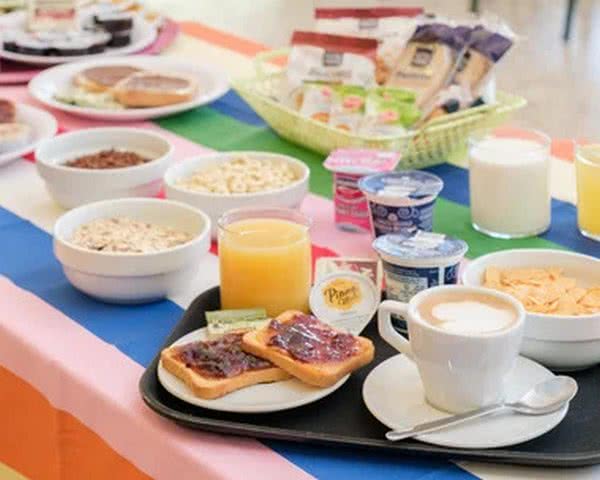 Meet Hostel Cervia - Frühstücksbuffet