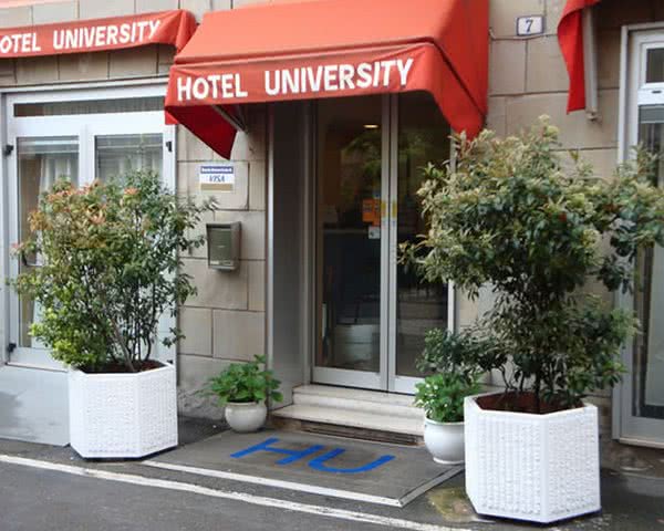 Hotel University Bologna - Aussenansicht