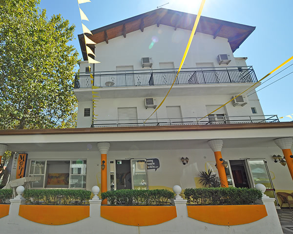 Hotel Morfeo- Beispiel Außenansicht Hotel Morfeo