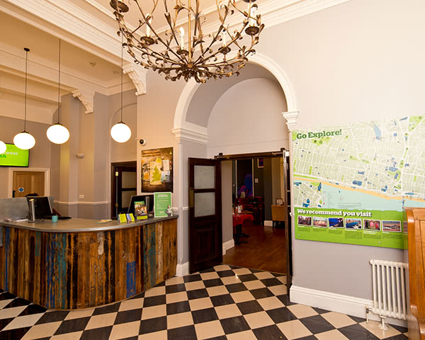 YHA Brighton: Rezeption YHA Brighton