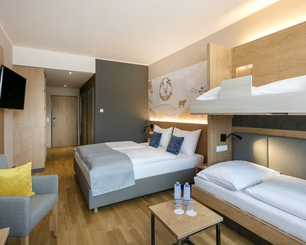 JUFA Hotel Weiz***S - Mehrbettzimmer ©JUFA Hotels