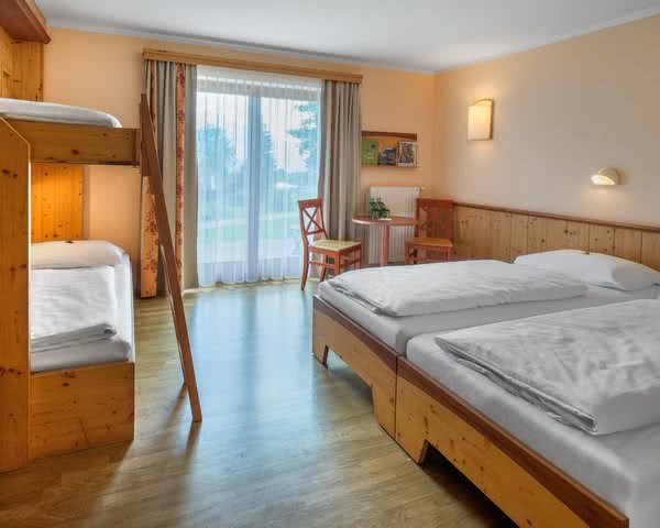 JUFA Hotel Gitschtal*** - Mehrbettzimmer ©JUFA Hotels, Peter Straub