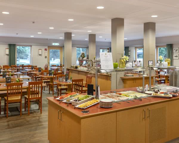 JUFA Hotel Kaprun - Frühstücksbuffet ©JUFA Hotels, Harald Eisenberger