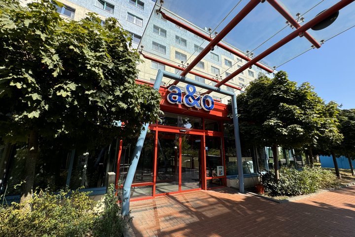 a&o Berlin Kolumbus - Außenansicht
