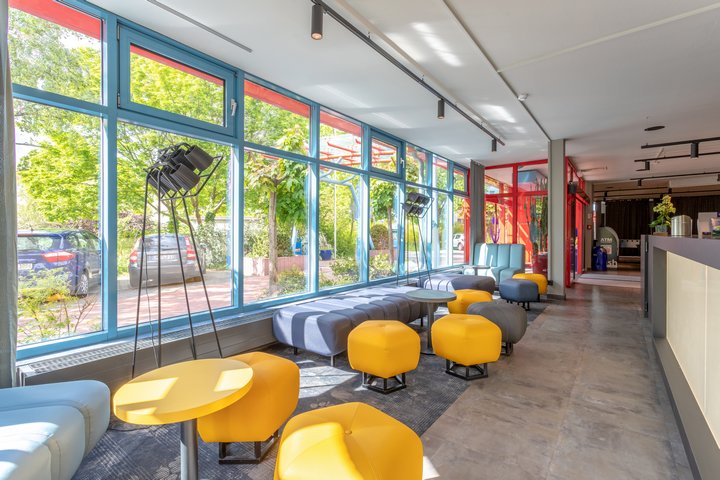 a&o Berlin Kolumbus - Lobby