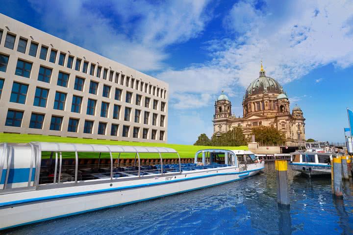 Spreefahrt Berliner Dom