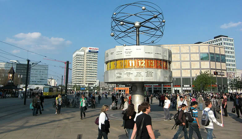 Klassenfahrt Berlin- Alexanderplatz