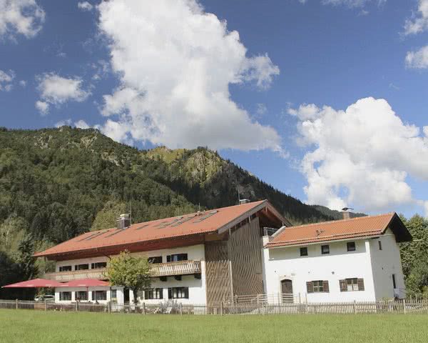 Jugendherberge Schliersee - Außenansicht © DJH Landesverband Bayern e.V.
