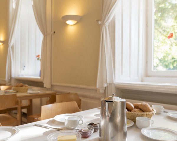 Jugendgästehaus Schlos Noer - Speisesaal