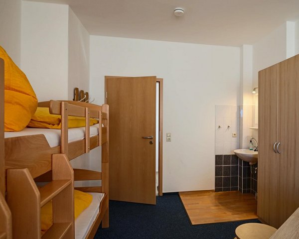 Wurzelrudis Hostel - Mehrbettzimmer