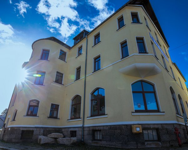 Wurzelrudis Hostel - Außenansicht