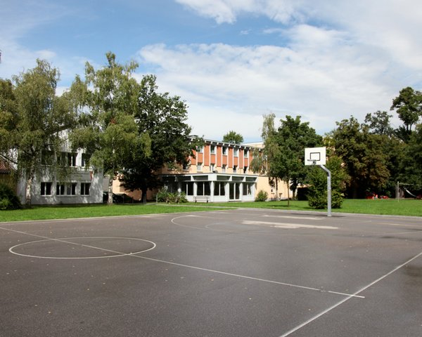 Jugendherberge Karlsruhe - Sportplatz