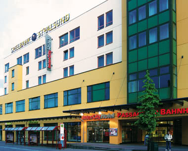 Abifahrt InterCityHotel Stralsund- Außenansicht