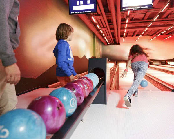 Schulfahrt Centerparcs Bostalsee- Bowling