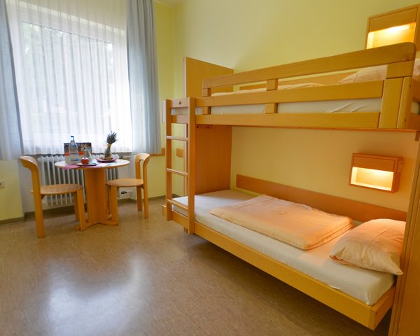 Hochwald-Jugendherberge Weiskirchen - Mehrbettzimmer