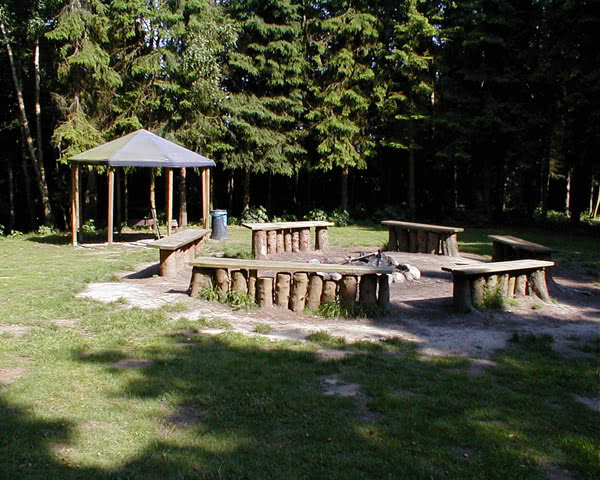 Kursreisen Ferienanlage Schönhagen: Grillplatz