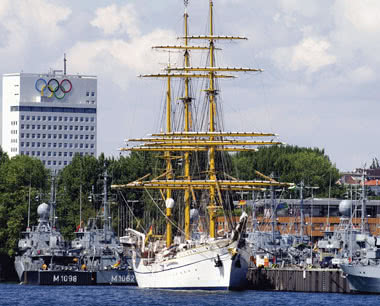 klassenfahrt-kiel-tirpitzhafen.jpg
