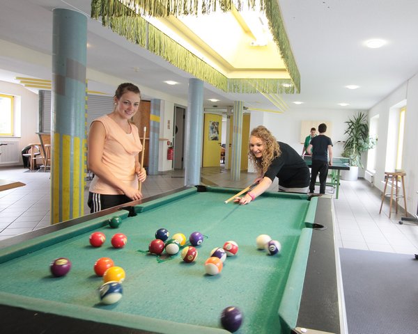 Bregtal Hostel Furtwangen - Billiard