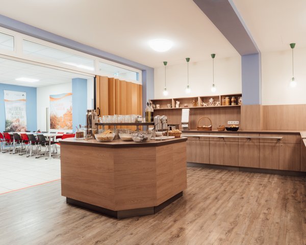 Jugendherberge Heringsdorf - Frühstück ©djhmv-DanPetermann_DJH-Heringsdorf