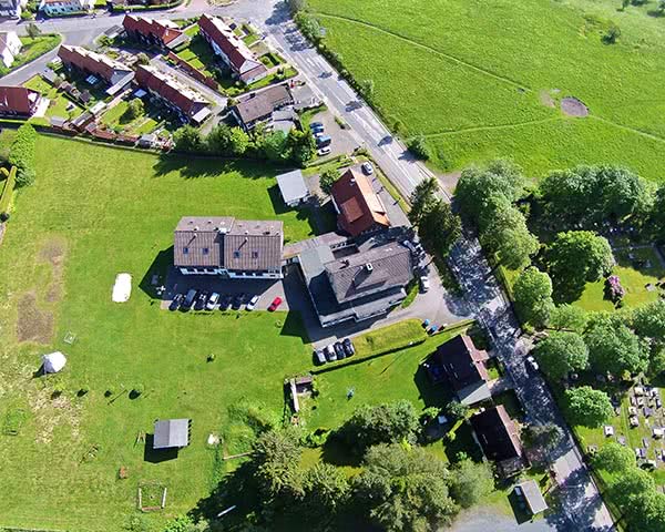 Schülerreise Hotel Drei Bären: Luftbild