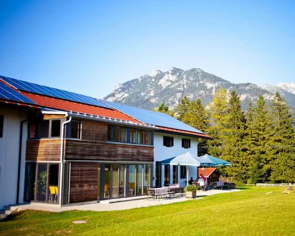 Jugendherberge Mittenwald - Außenansicht