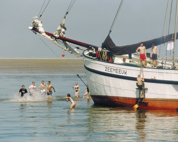 Studienfahrt Segeltörn Ijsselmeer- Plantschen