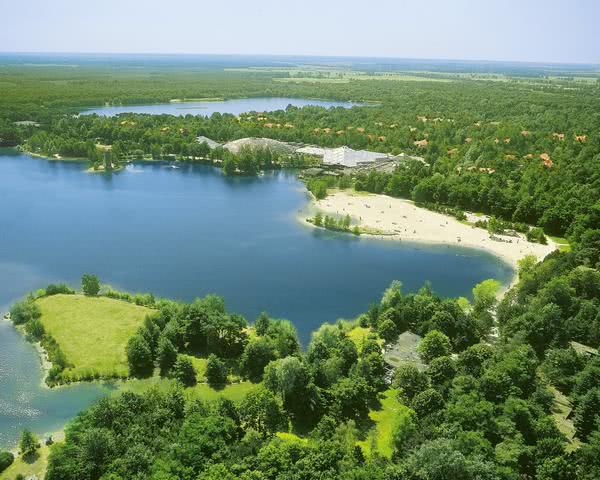 Schülerreise Center Parcs De Kempervennen: Luftbild