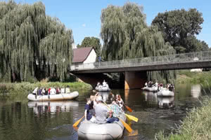 Schlauchbootour mit der Schulklasse