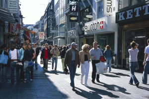 Viele Einkaufsmöglichkeiten in der Domstadt